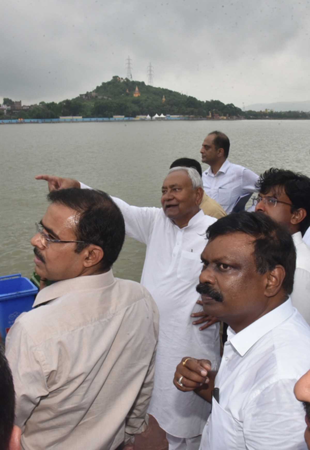 गया आने वाले तीर्थयात्रियों को हर सुविधा मिलेगी : नीतीश कुमार